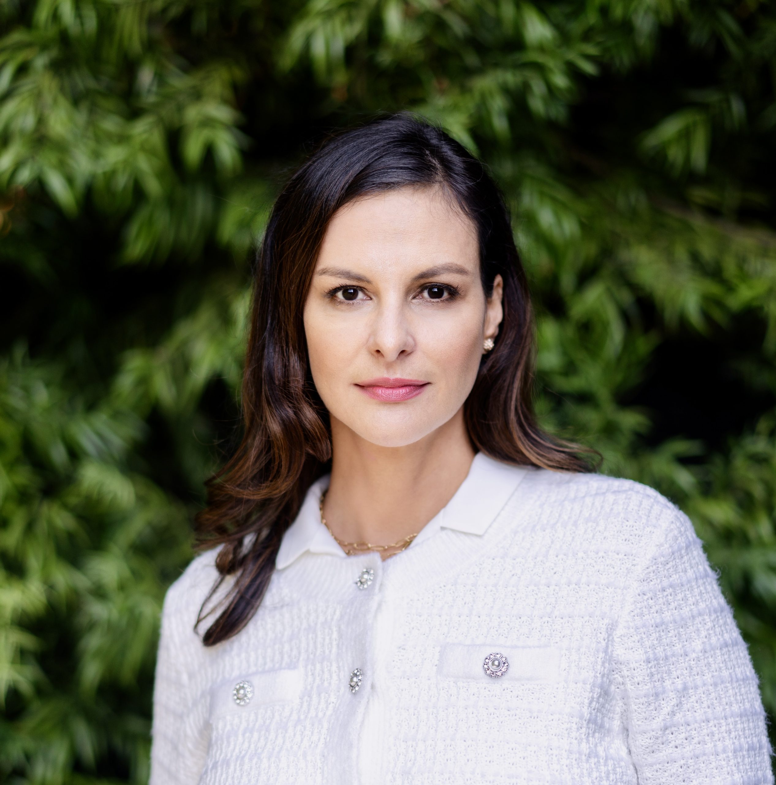 Malena koki real estate agent works with seniors